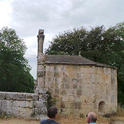 chapelle saint cezaire chateau-Bas