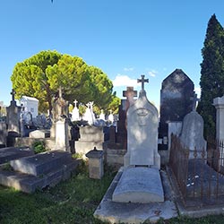 cimetiere Saint-Pierre Aix