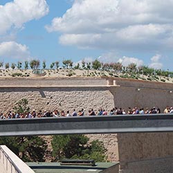 passerelle mucem marseille